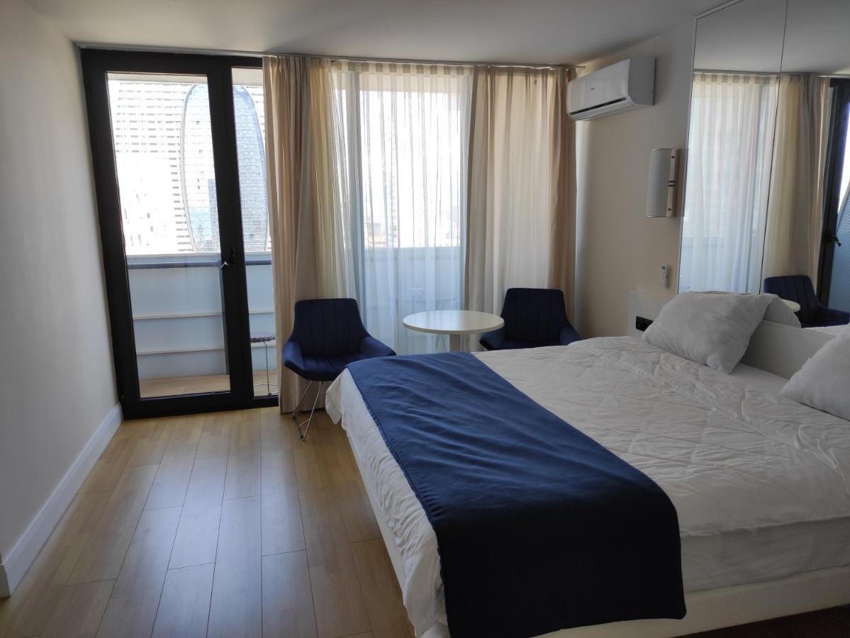 Apartament Orbi City- Ximshiashvili 7 バトゥーミ エクステリア 写真